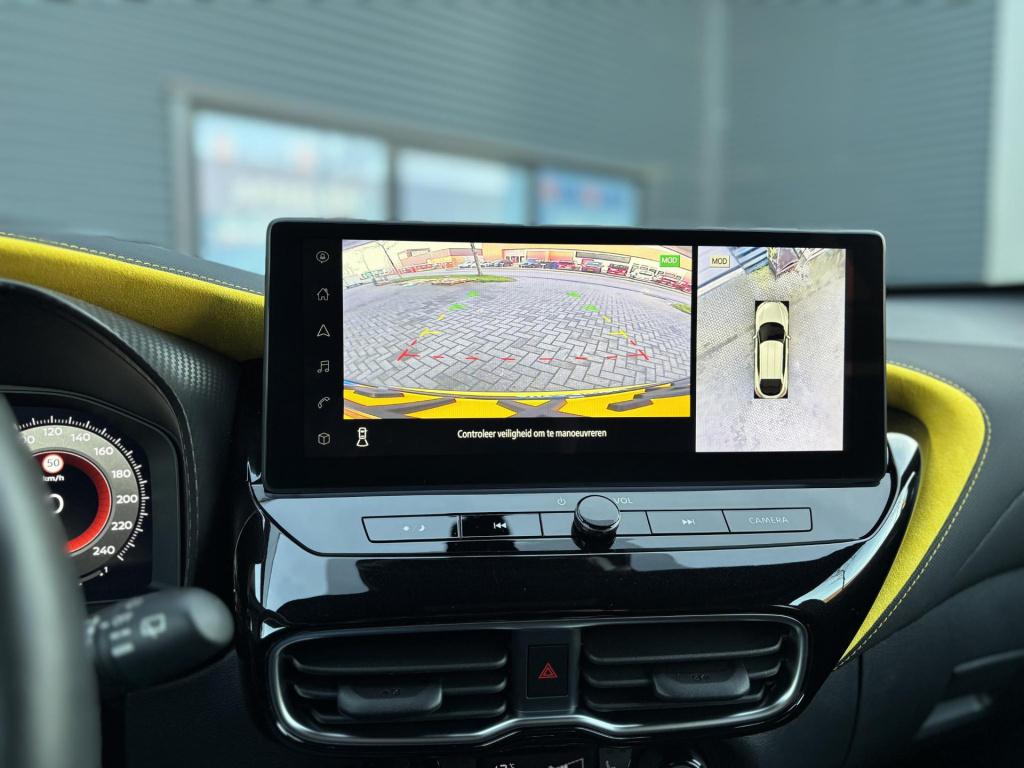 Nissan Juke 1.6 hybrid n-sport alle optiepakketten + trekhaak!