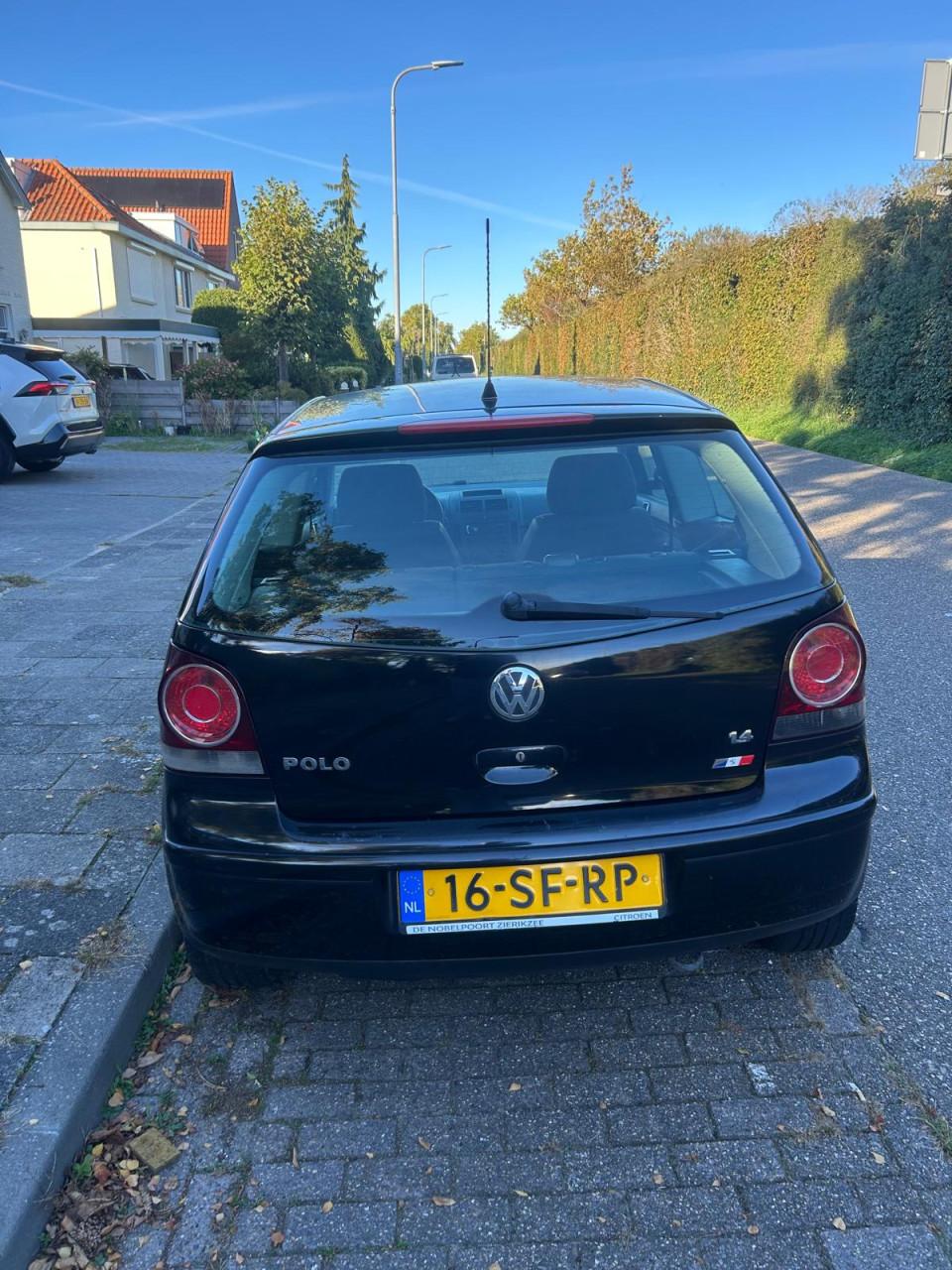 Volkswagen Polo 1.4-16V (75 pk) | 141.839 km | APK t/m november 2027