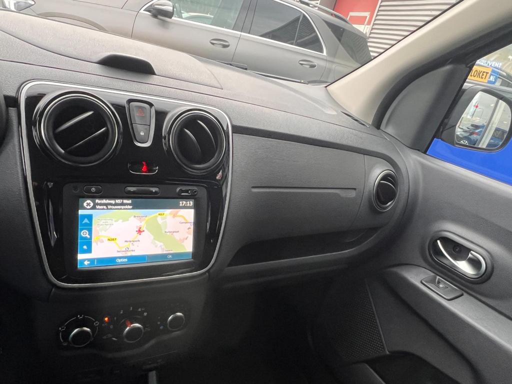 Dacia Lodgy 1.3 tce tech road 7p. navi, trekhaak enz..