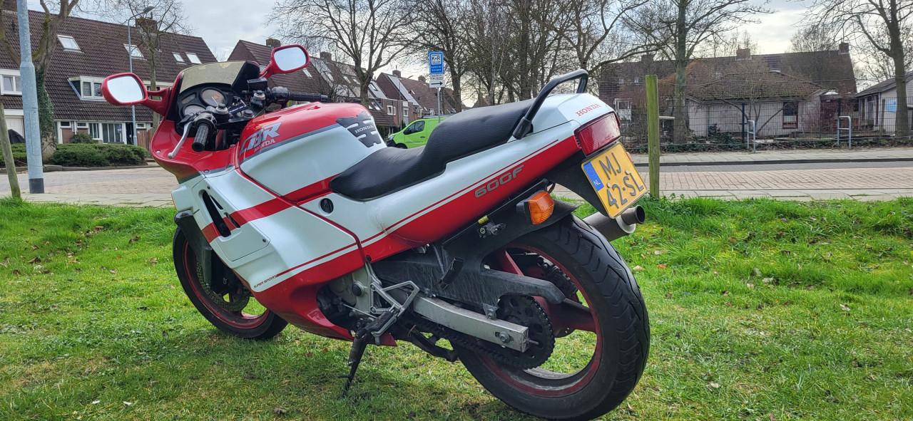 Honda Cbr 600 f 1990