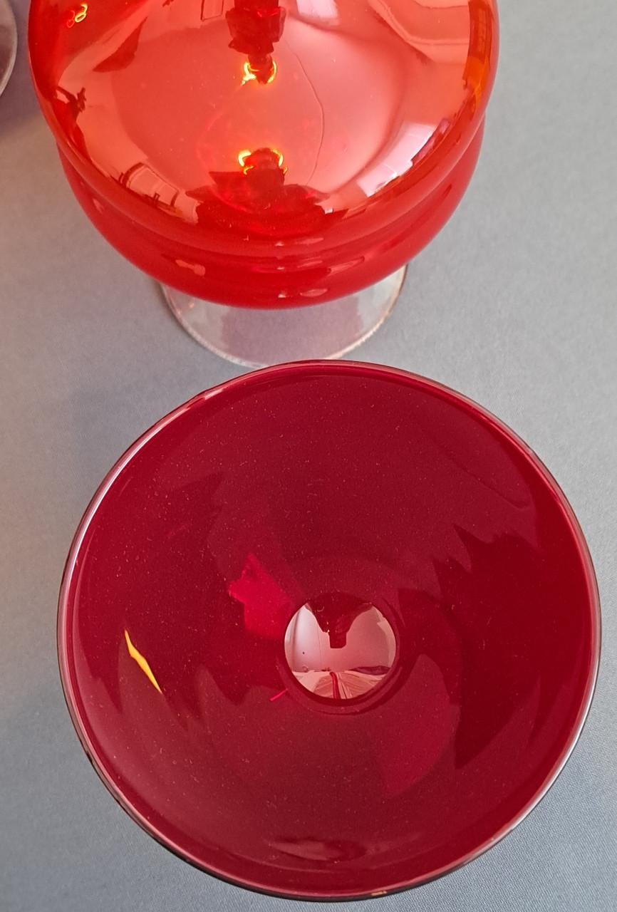 Mooi rood glaswerk