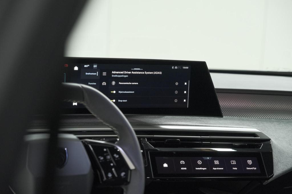 Peugeot 3008 1.2 hybrid 145 gt | elektrische kofferklep | camera | adaptiev