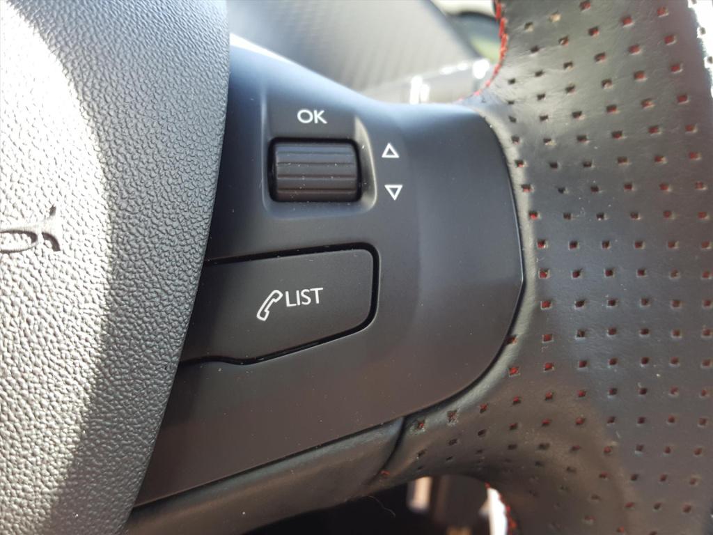 Peugeot 208 1.2 110pk gt-line apple carplay & android auto | achteruitrijca