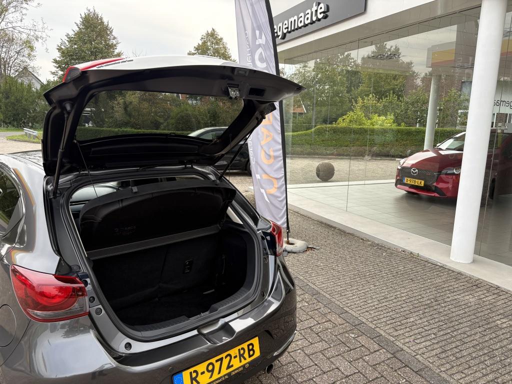 Mazda 2 1.5 skyact-g signature aut.