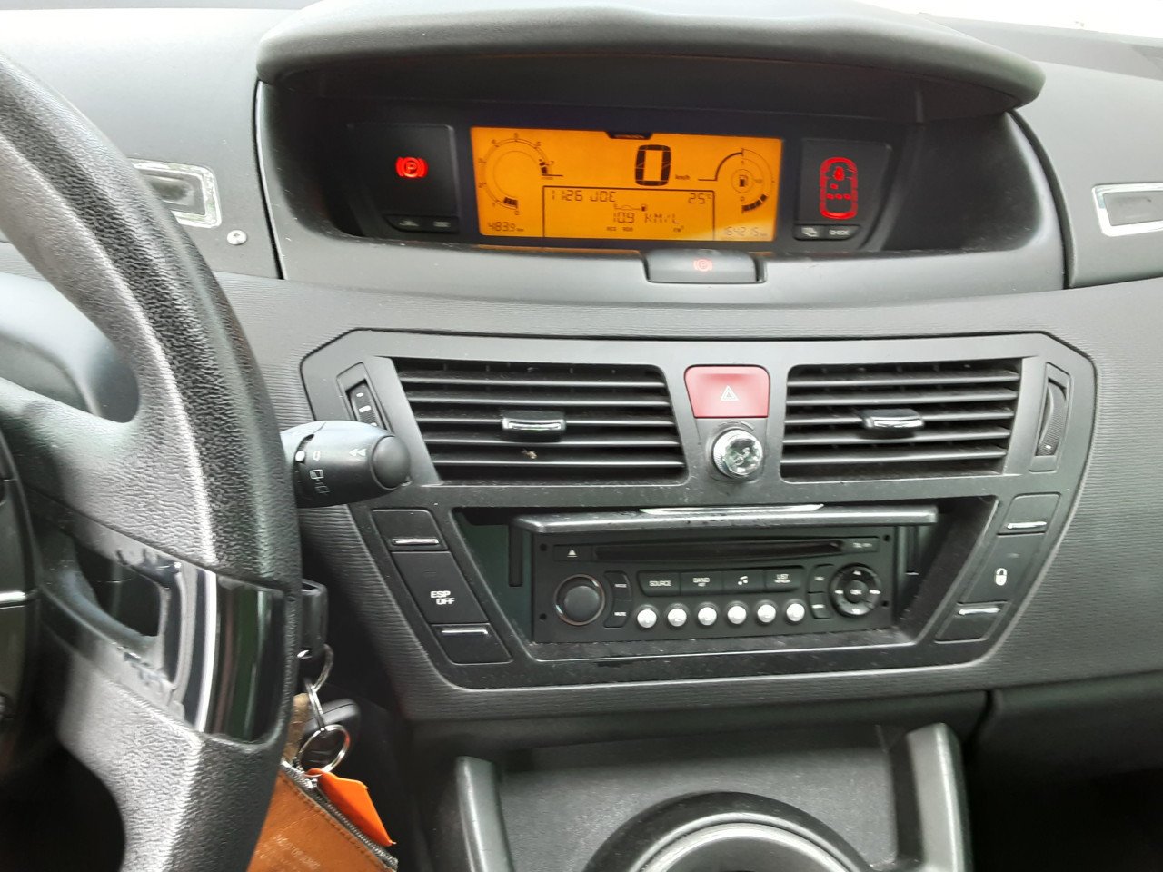 Citroen C4 Picasso 1.8-16V Ambiance 5p.