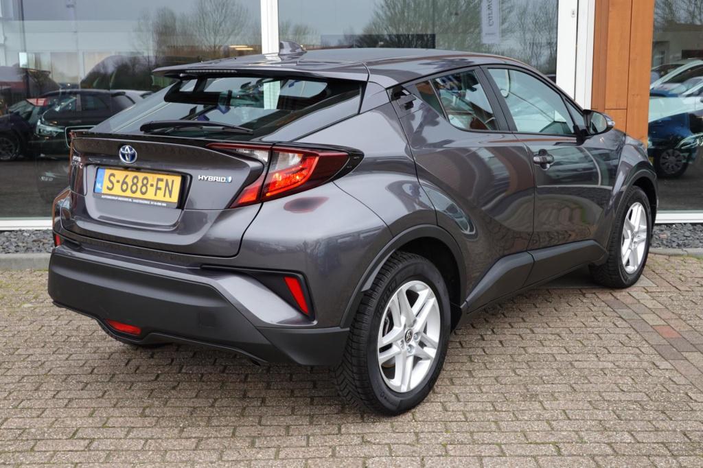Toyota C-hr 1.8 hybrid active