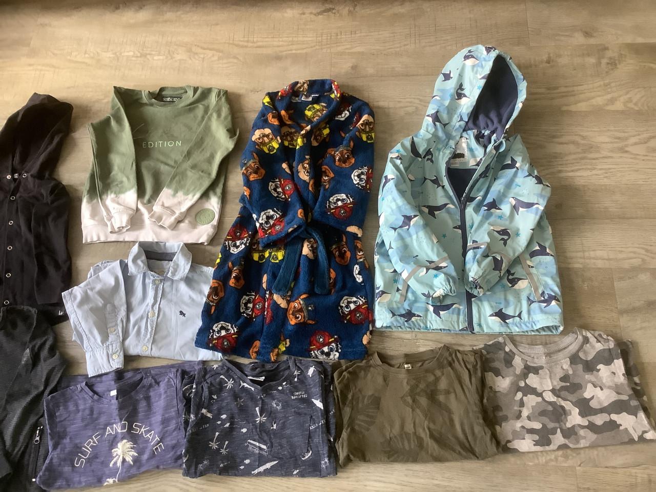 Kinderkledingpakket Jongens, maat 110/116 - 10 stuks