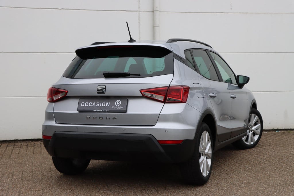 Seat Arona 1.0 tsi 95pk style business intense beats