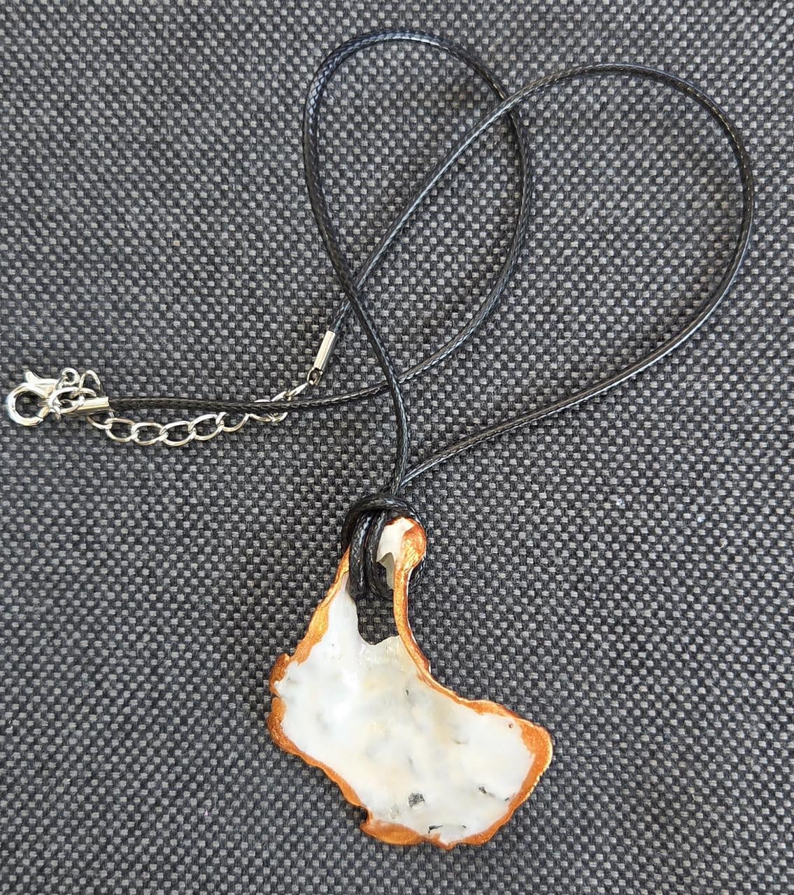 Hand gemaakt sieraad, Ketting
