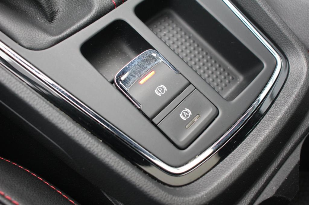 Seat Leon st 1.8 tsi fr business intense - pano - carplay - leder/alcantara