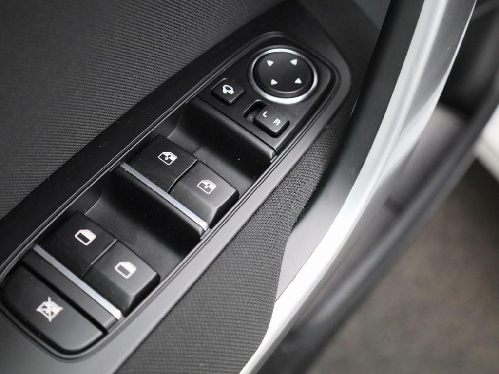 Kia Cee'd 1.0 t-gdi dynamicline | parkeer sensoren | navigatie | apple carp