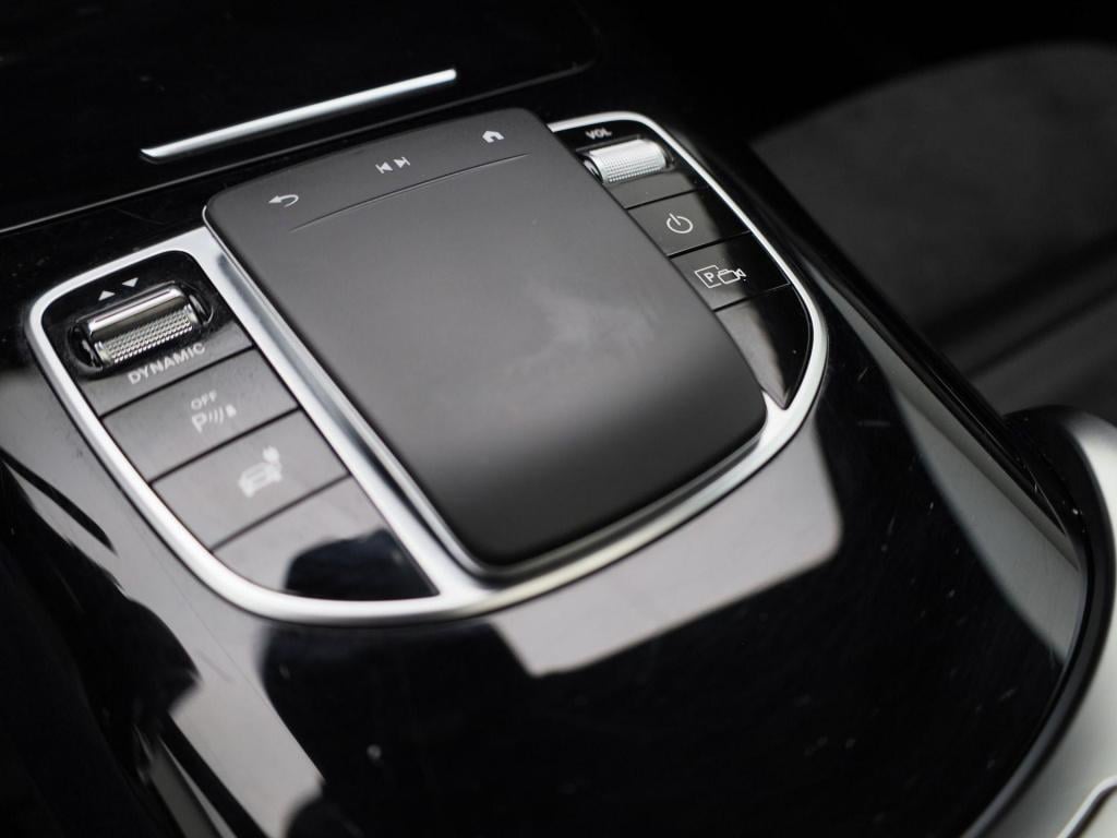 Mercedes-Benz Eqc 400 4matic business solution amg 80 kwh | automaat | schu
