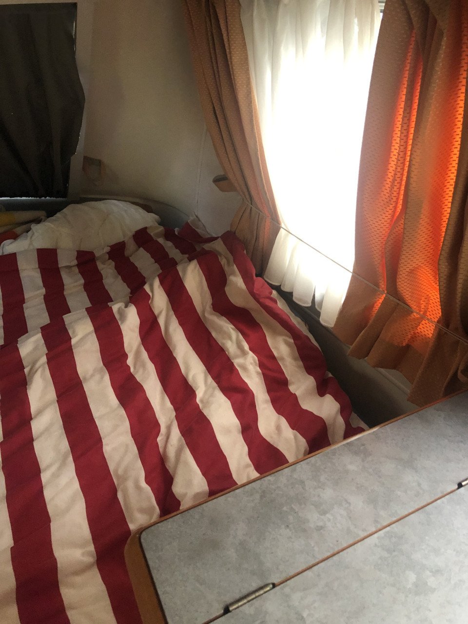 Caravan eriba 430t