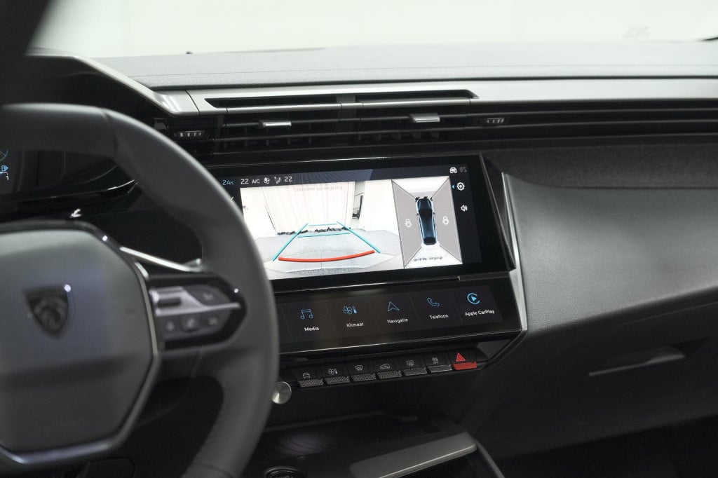 Peugeot 408 1.2 hybrid 136 e-dsc6 allure | 360 camera | navigatie | parkeer