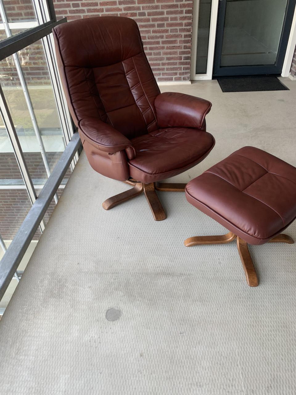 Relax Fauteux met voetenbankje