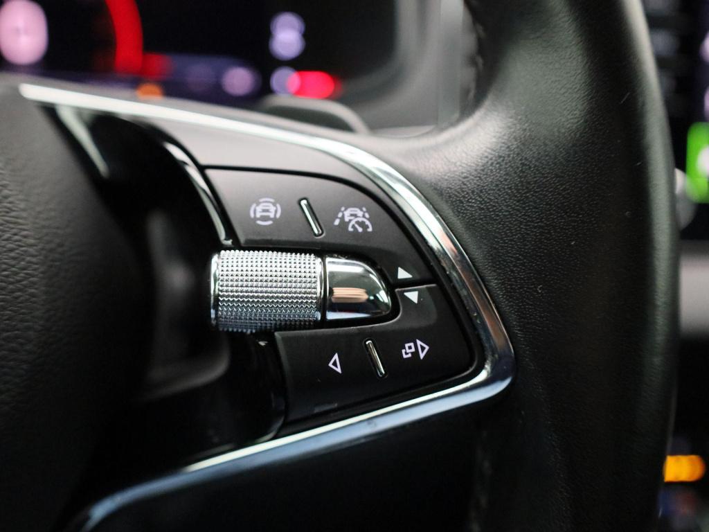 Skoda Karoq 1.5 tsi act business edition | automaat | apple carplay / andro