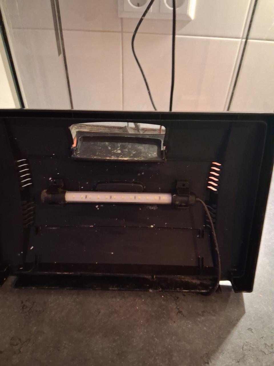 Tekoop aquarium en diversen