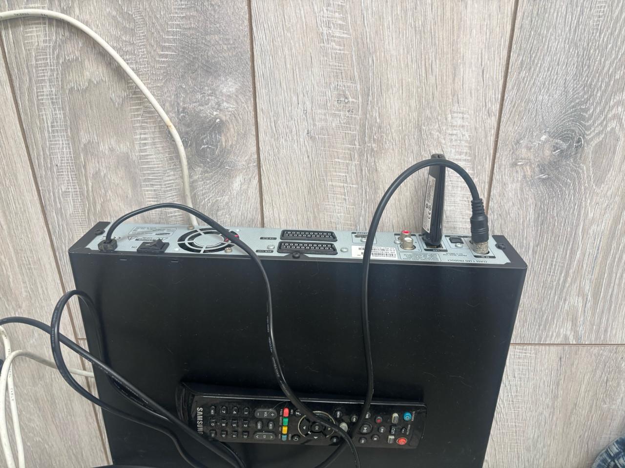 Gratis samsung SMT-7140 harde schijf recorder