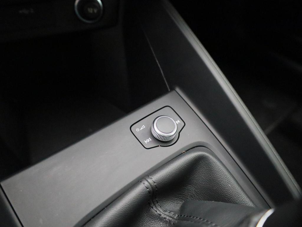 Audi A1 Sportback 25 tfsi pro line | apple carplay / android auto | climate