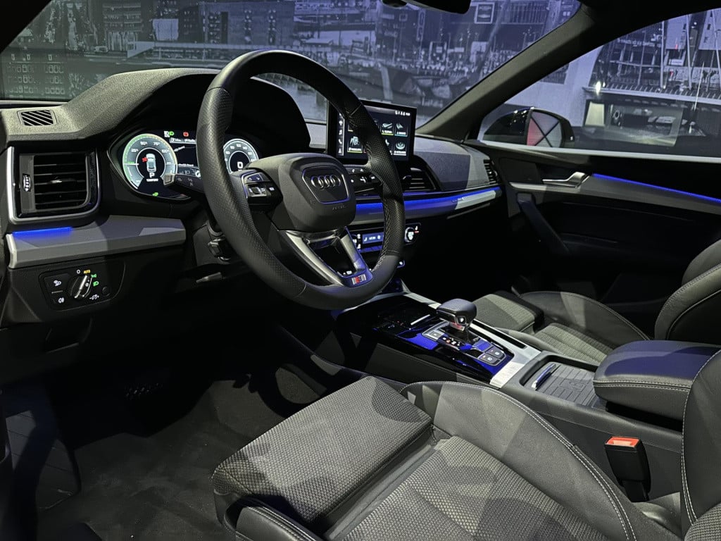 Audi Q5 50 tfsi e s edition *keyless*camera*appconnect*acc*trekhaak*