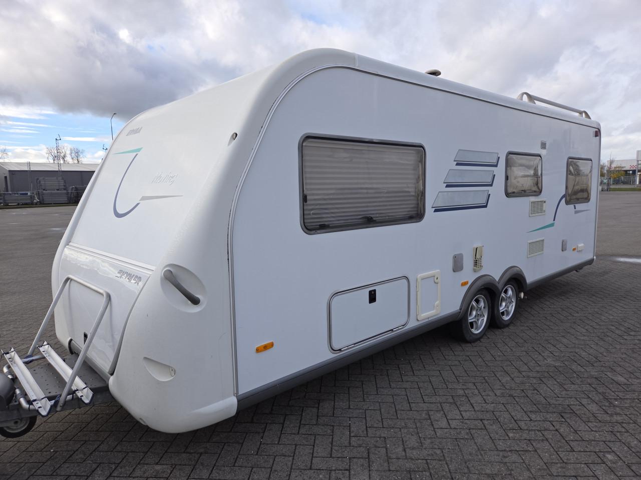 Eriba moving hymer 620