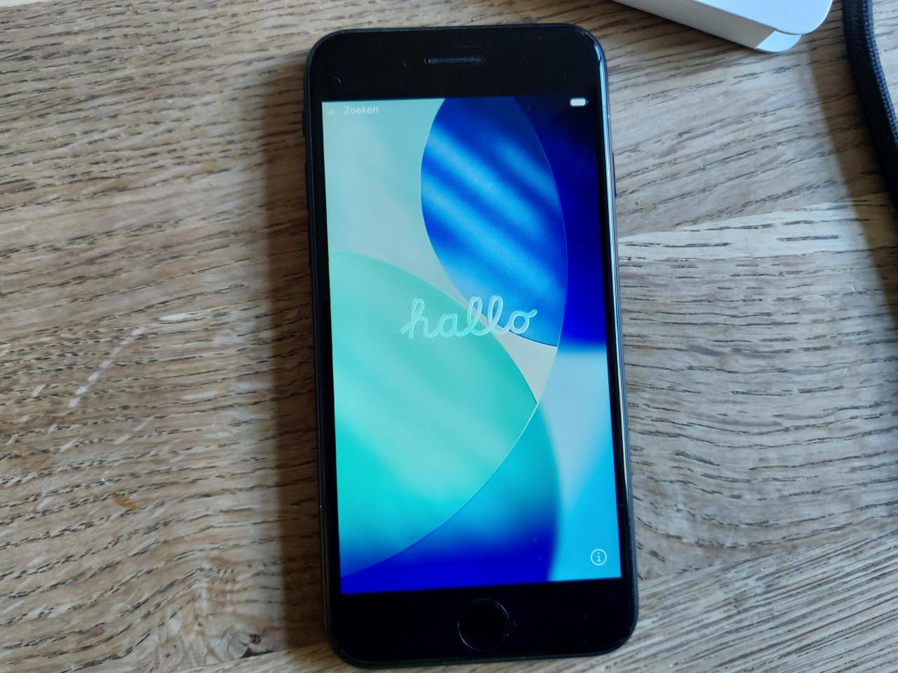 IPhone SE