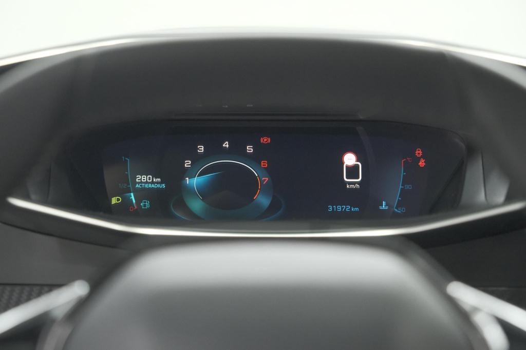 Peugeot 208 puretech 100 allure pack | camera | apple carplay | parkeersens