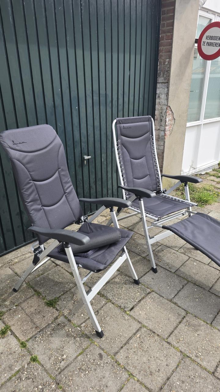 2 Campingstoelen