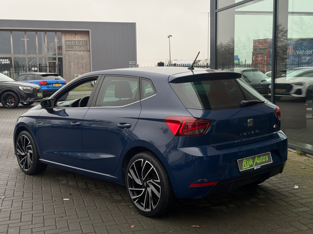 Seat Ibiza 1.0 tsi style * cruise control * stoelverwarming * pdc 2x
