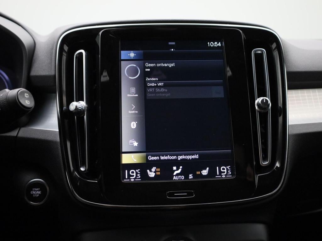 Volvo XC40 t4 recharge geartronic inscription expr. | automaat | apple carp