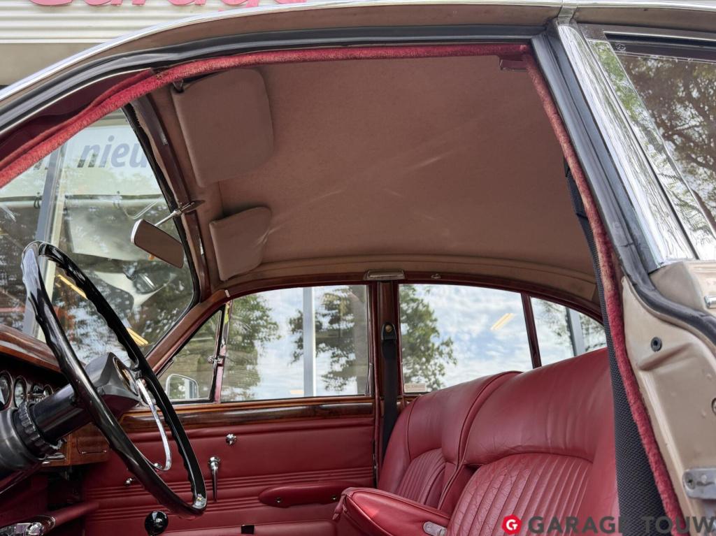 Jaguar S-Type 3.4 s-type origineel nl, 2e eigenaar btw auto!