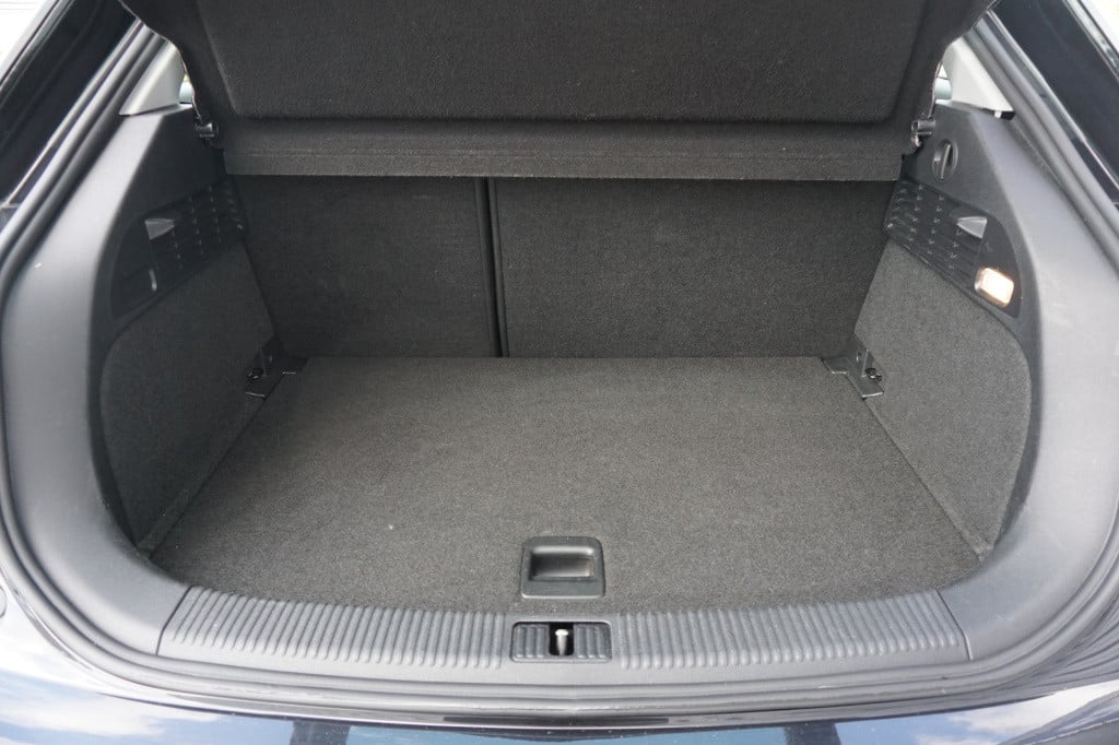 Audi A1 1.4 tfsi attraction airco / navi / parkeers. / elektr. ramen