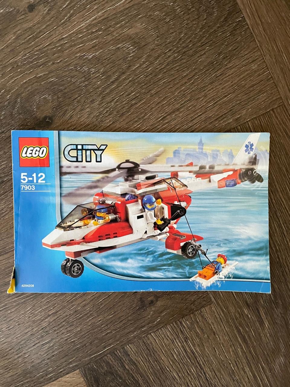 Lego City: Reddingshelikopter 7903