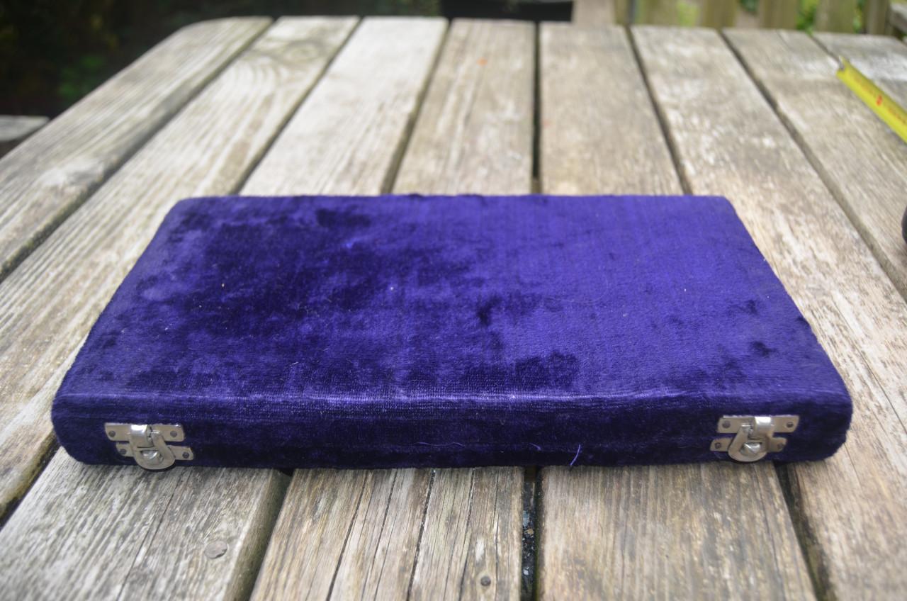 Fraaie antieke reis/opium/goudbalans in mooie doos.