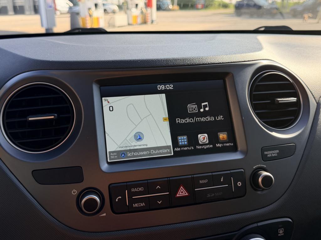 Hyundai I 10 1.0i go! 2017 | carplay | nav | radio | bluetooth | climate co