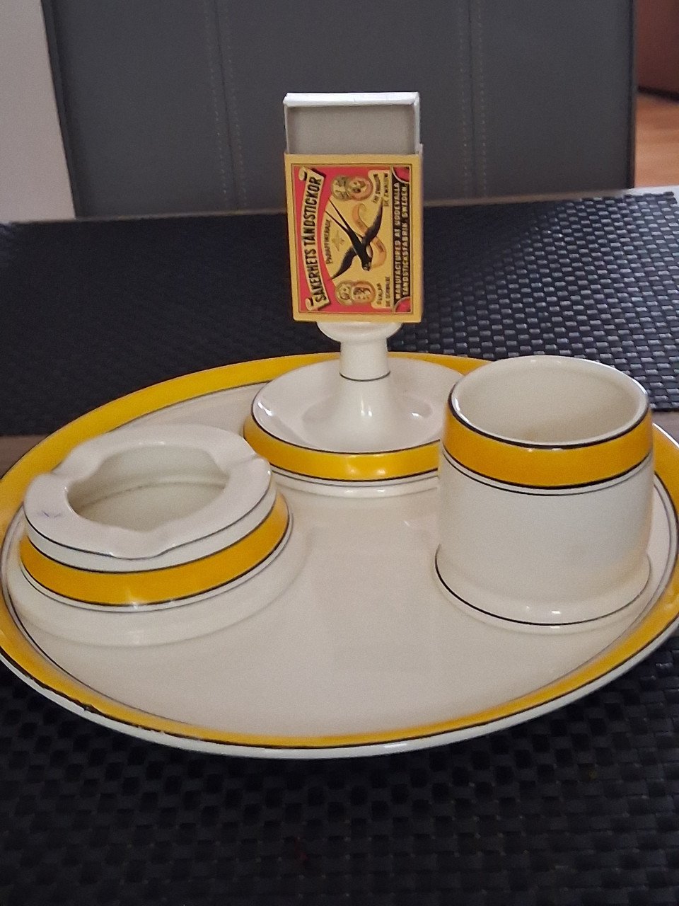 Art deco rookset porcelein