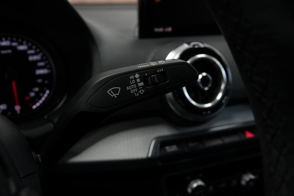 Audi Q2 35 tfsi s edition