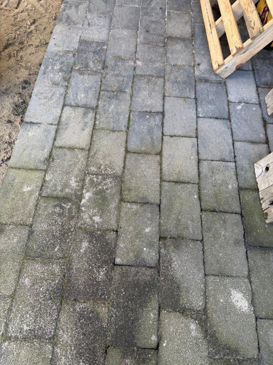 Gratis Betontegels 30x20x6, ca. 22 m2