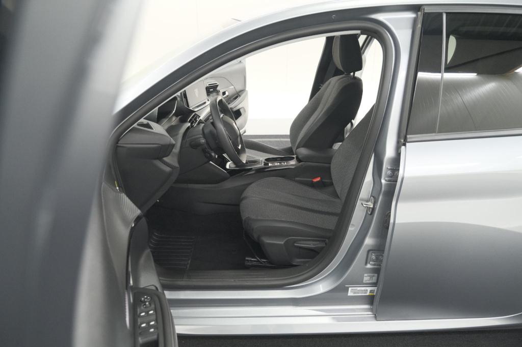 Peugeot 208 puretech 100 allure | apple carplay | parkeersensoren | climate
