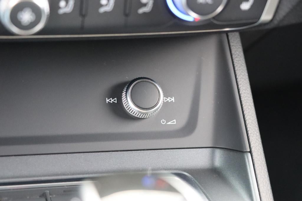 Audi Q3 35 tfsi s-line edition 150pk s-tronic