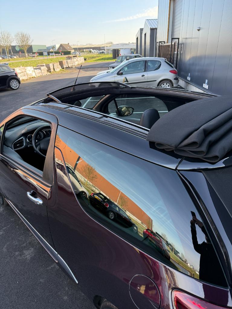 Citroen DS3 cabrio 1.2 vti - so chic