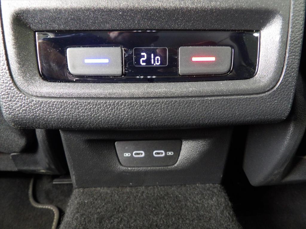 Volkswagen Golf 1.5 tsi 130pk life business