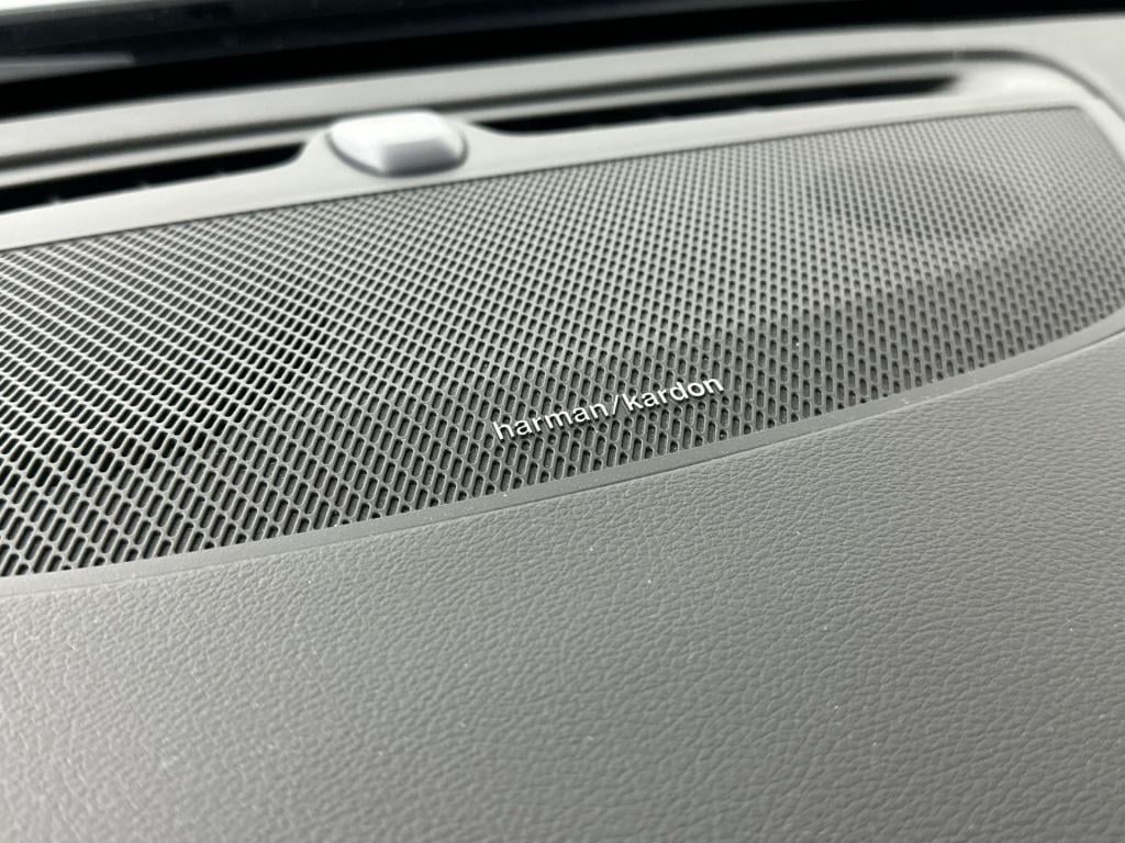 Volvo V90 t6 340pk recharge r-design| panodak| adap.cruise| camera| h&k so