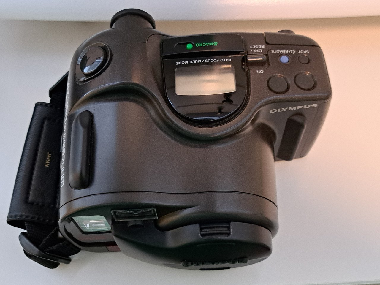 Analoge Olympus AZ-330 Superzoom - Camera