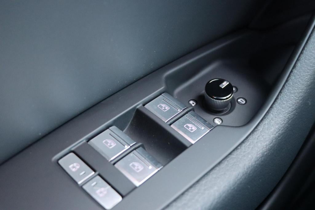 Audi A6 avant 55 tfsi e quattro s edition competition 367pk