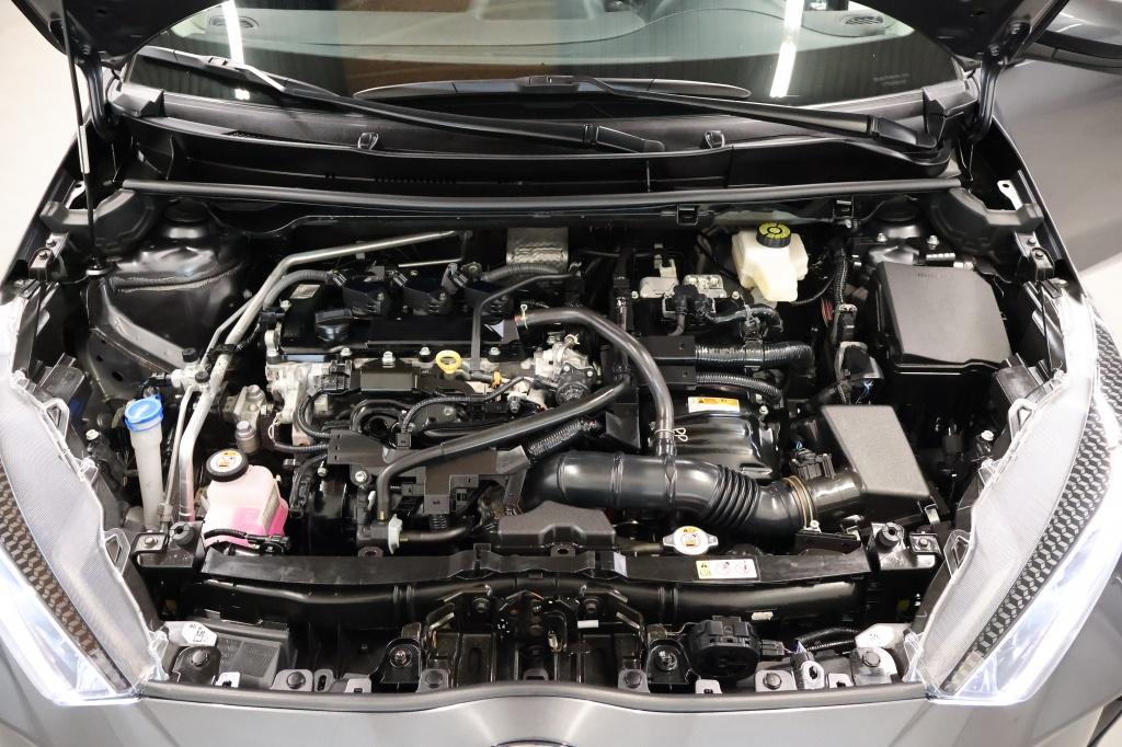 Toyota Yaris 1.5 hybrid dynamic