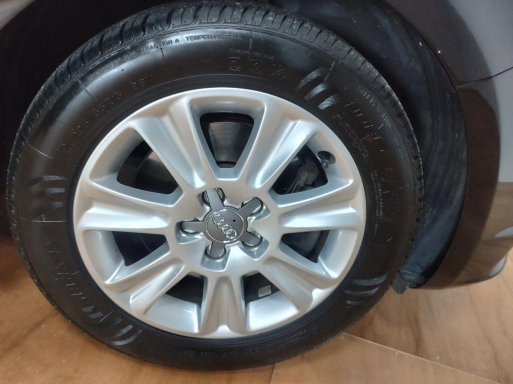 Audi A1 Sportback 1.4 tfsi attraction proline 5-drs