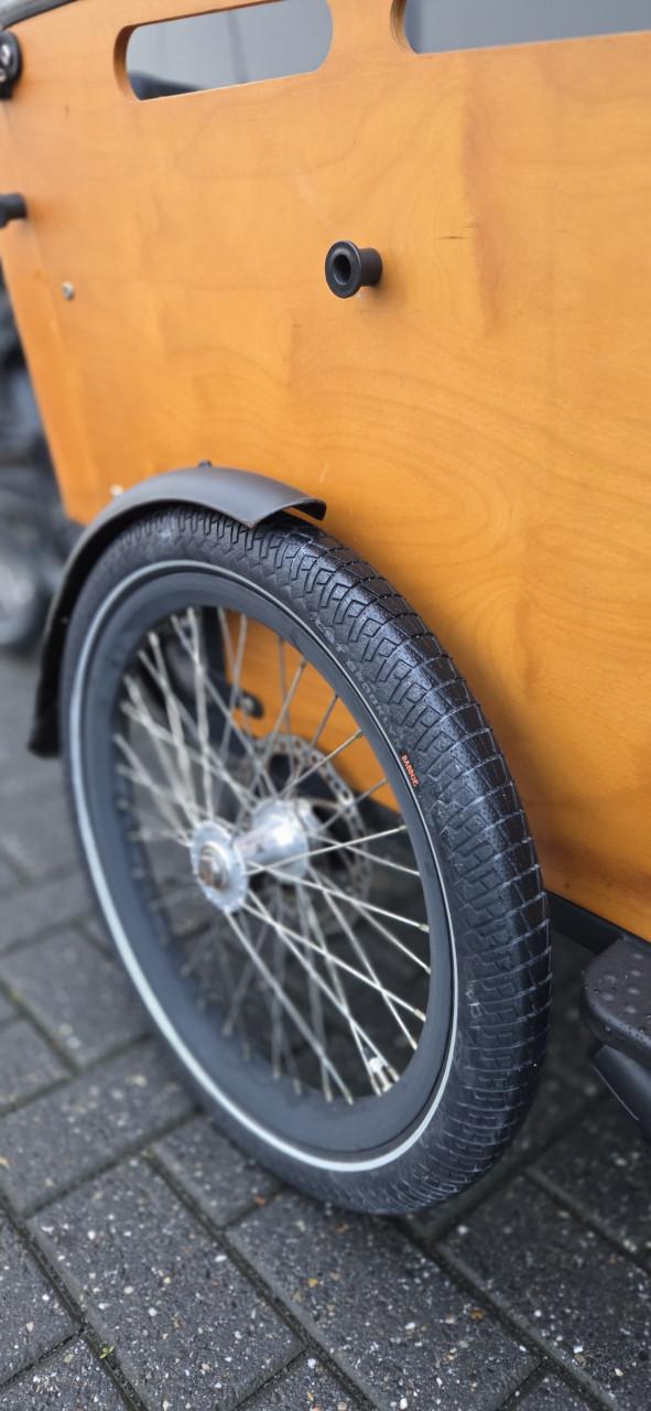 Mooie nette VOGUE Carry 3 3052km  elektrische bakfiets Zwart/Bruin