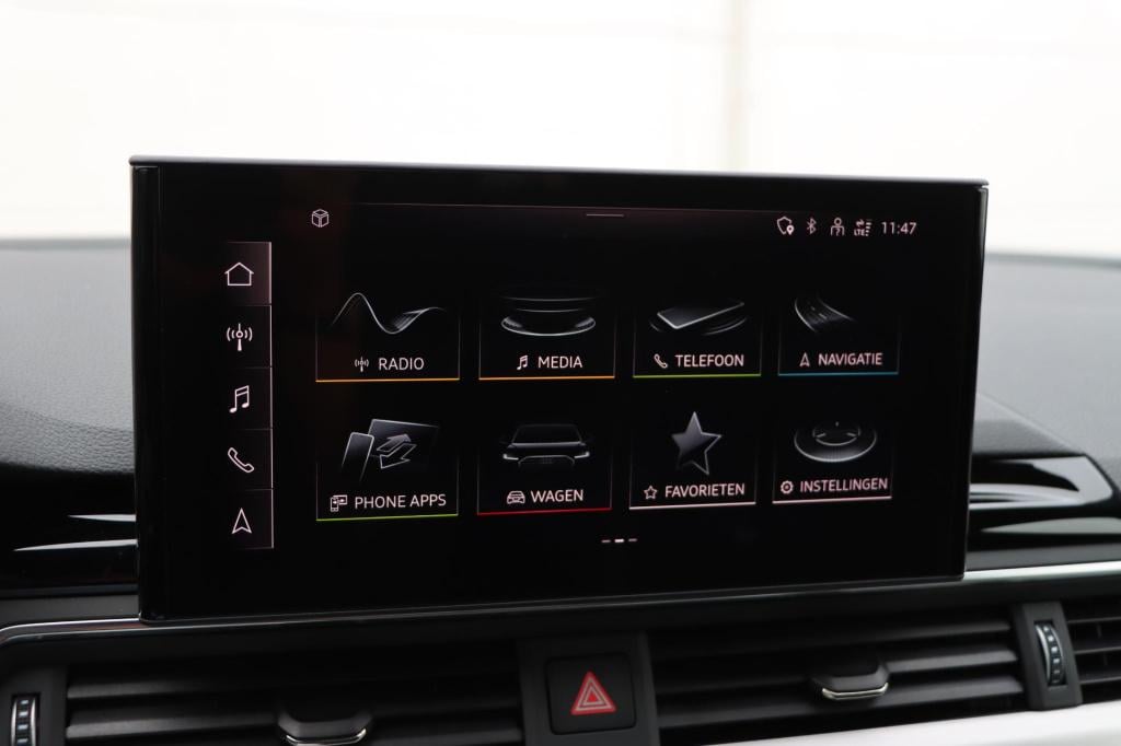 Audi A4 avant 35 tfsi s edition competition 150pk s-tronic