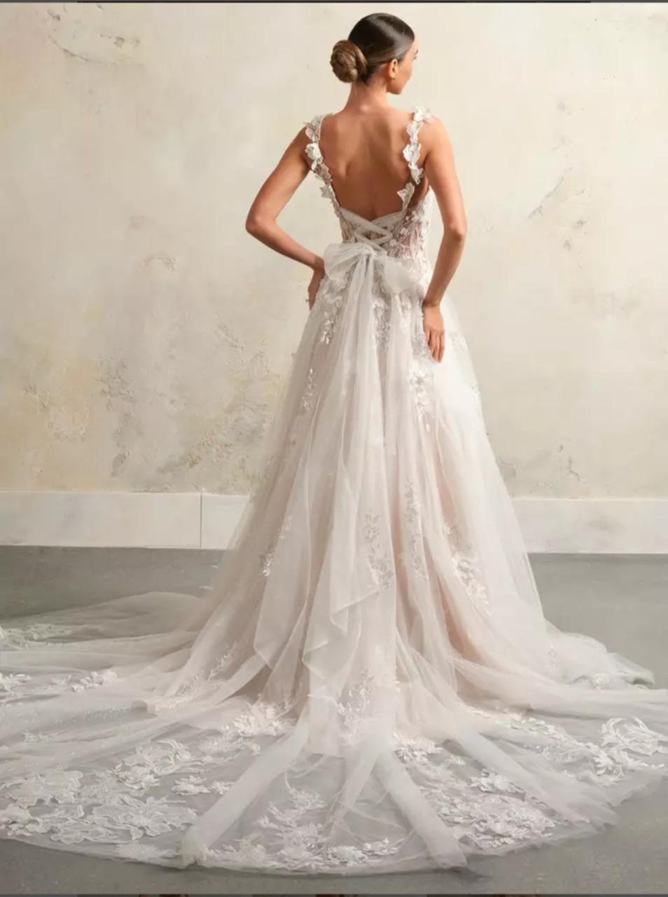 Nieuwe ongedragen bruidsjurk